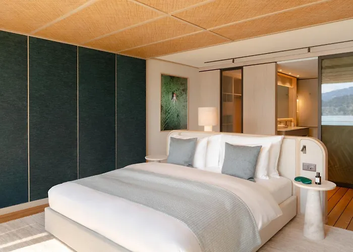 Hermitage Lake Lucerne - Beach Club & Lifestyle Hotel